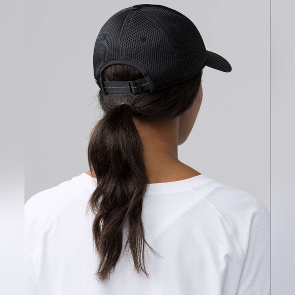 Lululemon Baller Hat (Spacer Mesh) Black - Picture 3 of 10